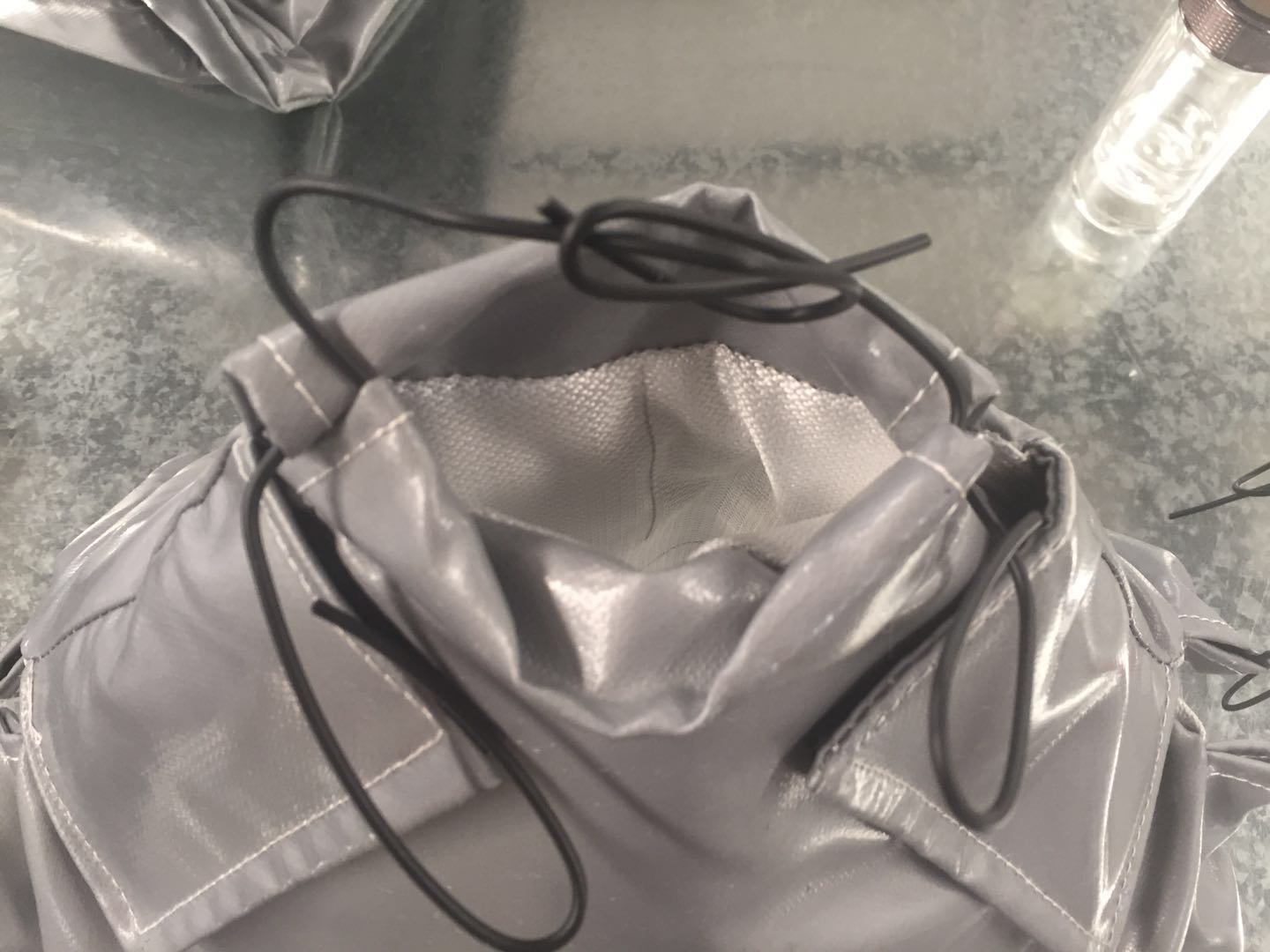 注塑機<a href=http://m.swretech.com.cn/e/tags/?tagname=%E4%BF%9D%E6%B8%A9%E9%9A%94%E7%83%AD target=_blank class=infotextkey>保溫隔熱</a>